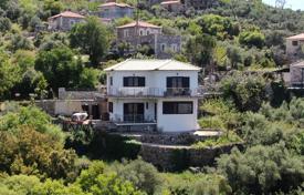 Двухэтажная вилла с панорамным видом на море и горы на Пелопоннесе, Греция за 350 000 €