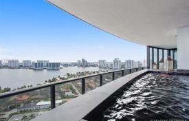 Меблированные апартаменты с гаражом, джакузи, террасой и видом на океан, Санни Айлс Бич, США за $5 200 000