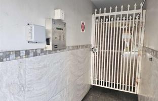 2-комнатная квартира в кондо 99 м² в Халландейл Бич за $300 000
