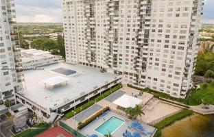 2-комнатная квартира в кондо 106 м² в Авентуре за $310 000
