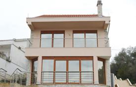 Дом в городе в городе Тиват, Тиват, Черногория за 370 000 €