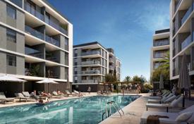 Закрытая резиденция с бассейном в престижном развивающемся районе, рядом с морем и полем для гольфа, Лимассол, Кипр за От 212 000 €