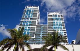 Современные апартаменты с видом на океан в резиденции на первой линии от пляжа, Майами-Бич, Флорида, США за 765 000 €