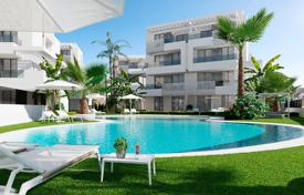 Апартаменты с собственным садом в резиденции с озером и пляжем, Лос-Алькасарес, Испания за 400 000 €