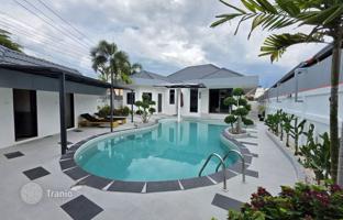 6-комнатная вилла 236 м² в Паттайе за $552 000