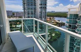 Современные апартаменты с видом на океан в резиденции на первой линии от пляжа, Санни Айлс Бич, Флорида, США за $1 585 000