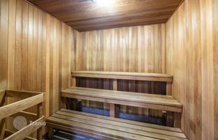 6-комнатная квартира в Скарборо за C$671 000