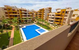 Квартира в жилом комплексе с тремя бассейнами, 300 метров от моря, Аликанте, Испания за 275 000 €