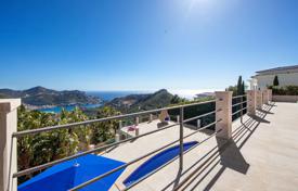 Двухэтажная вилла с бассейном, гостевым домом и потрясающими видами в Порт Андрач, Майорка, Испания за 11 450 000 €