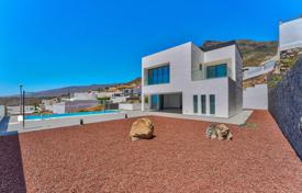 Новая вилла с панорамным видом на море и горы в Роке дель Конде, Тенерифе, Испания за 1 800 000 €
