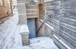 3-комнатный дом в Олд Торонто за C$1 430 000