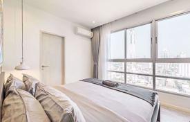 2-комнатные апартаменты в кондо в Ратчатхеви, Таиланд за $275 000