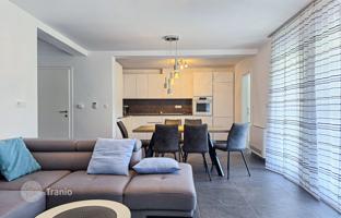 9-комнатный дом 300 м² в Рабе за 950 000 €