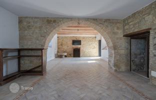 40-комнатное поместье 1 593 м² в Кастельнуово-Берарденга за 1 800 000 €
