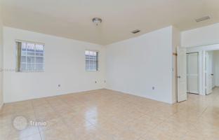 3-комнатный дом 193 м² в Майами за $575 000