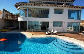 Просторная вилла с задним двором, бассейном, зоной отдыха и террасой, Кампельо, Испания за 1 295 000 €