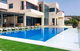 Меблированная вилла с частным садом, бассейном, гаражом и террасами, Роке дель Конде, Испания за 1 500 000 €