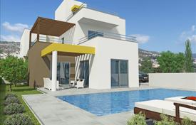 Вилла с бассейном и панорамным видом рядом с морем, Пафос, Кипр за От 480 000 €