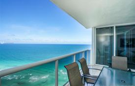 Стильная квартира с видом на океан в резиденции на первой линии от пляжа, Санни Айлс Бич, Флорида, США за $1 299 000