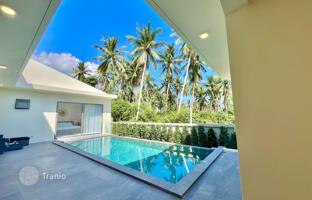 3-комнатная вилла 400 м² в Бо Пхуте за $283 000