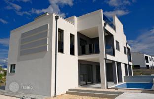 4-комнатный дом 199 м² в Врси за 440 000 €