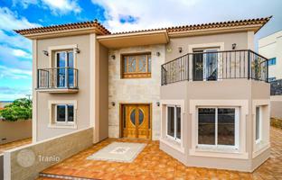 5-комнатная вилла 383 м² в Гарачико за 765 000 €