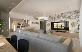 Просторная дизайнерская квартира в доме Сканстес Вирсотнес с эксклюзивном видом на Ригу за 495 000 €