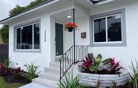 Дом в городе в Севере Майами, США за $765 000
