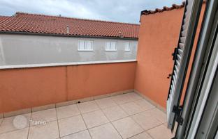 8-комнатный дом 210 м² в Биоград-на-Мору за 880 000 €