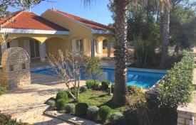 Вилла с бассейном и садом в 200 м от моря на острове Вир, Далмация, Хорватия за 1 200 000 €