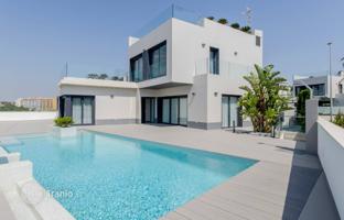3-комнатная вилла 319 м² в Кампоаморе за 1 195 000 €