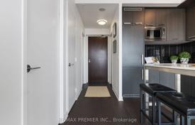 Квартира на Бэйвью-авеню, Торонто, Онтарио,  Канада за C$845 000