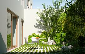 Просторные апартаменты с садом в современной резиденции, Лиссабон, Португалия за 825 000 €