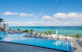 Комфортабельные апартаменты с видом на океан в резиденции на первой линии от пляжа, Санни Айлс Бич, Флорида, США за $2 290 000
